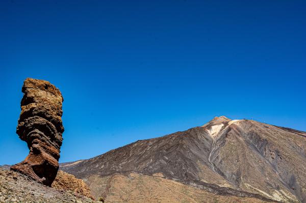  Vom Vulkan zum historischen Juwel: Teide und La Orotava